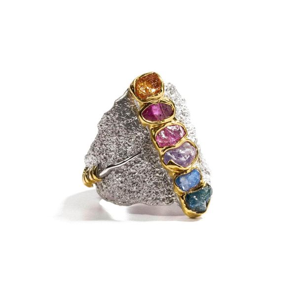Verloo Fancy Sapphire Ring